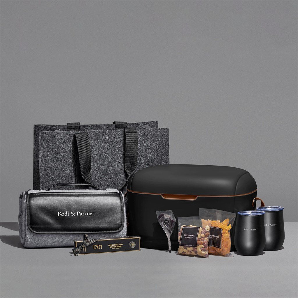 Yatta Lavish Leisure Hamper - Mirelle Leather and Lifestyle