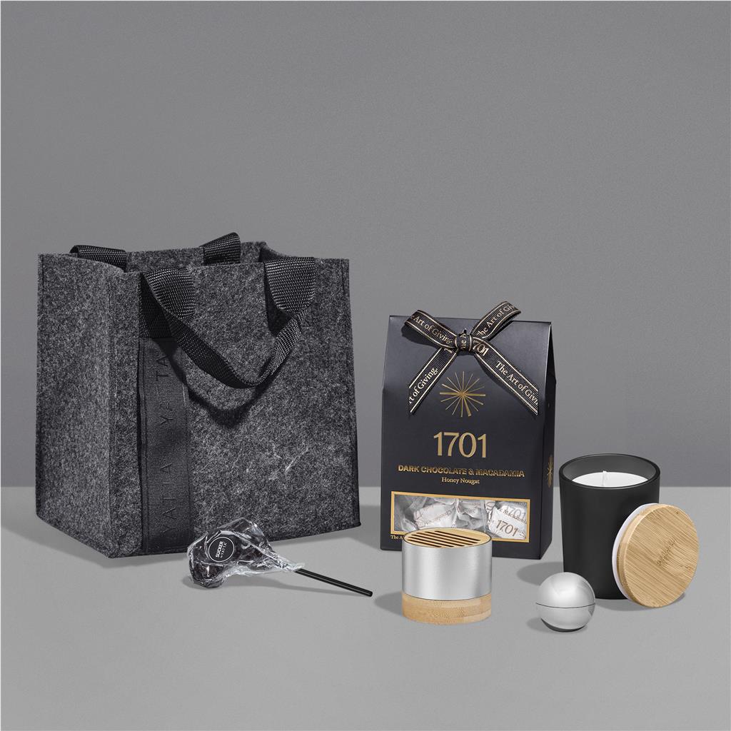 Yatta Fabulous Finds Hamper - Mirelle Leather and Lifestyle