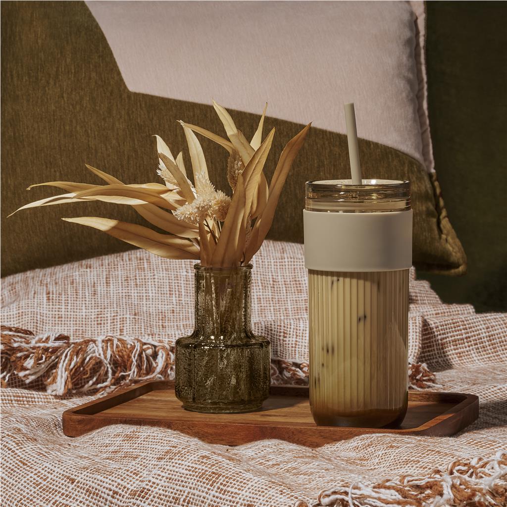 Serendipio Mayfair Plastic Tumbler & Straw – 650ml Mirelle Leather and Lifestyle