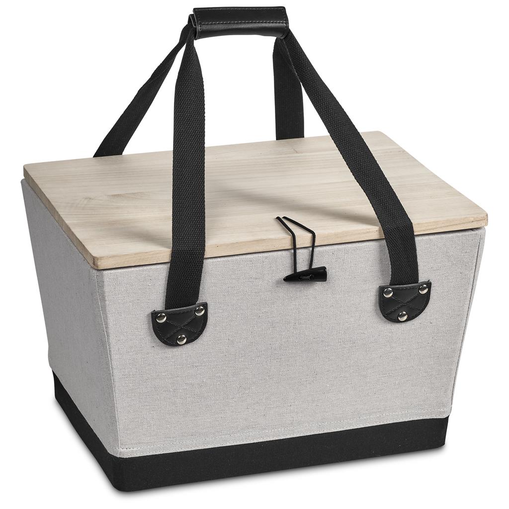 Serendipio Willow 4-Person Picnic Basket Mirelle Leather and Lifestyle