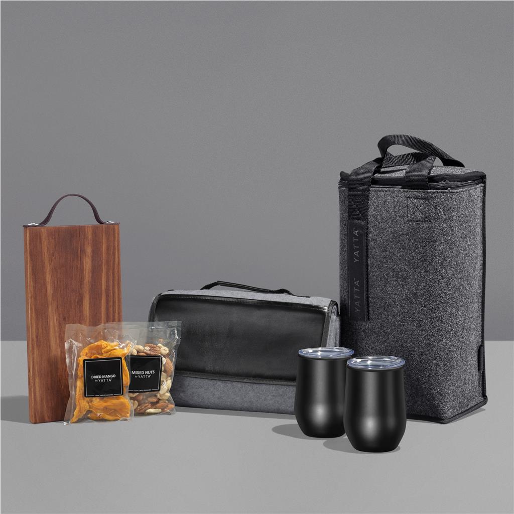 Yatta Backroad Bites Hamper ZA Premium Hampers,Outdoor Hampers Mirelle Leather and Lifestyle