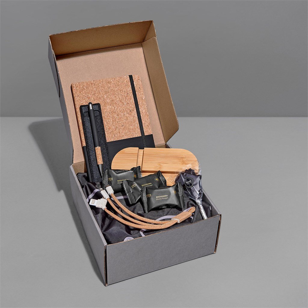 Yatta Basically Bold Hamper ZA Unisex Hampers,Tech Hampers Mirelle Leather and Lifestyle