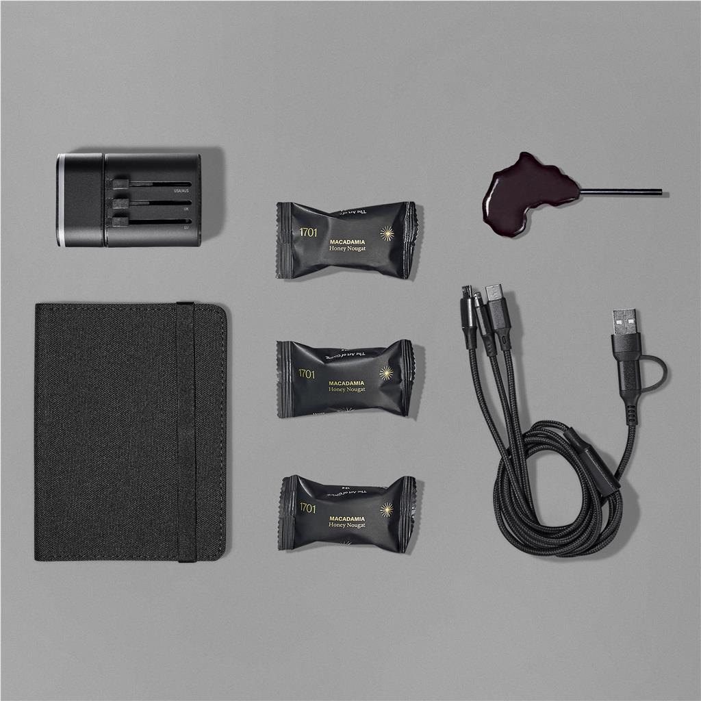 Yatta Expedition Essentials Hamper ZA Unisex Hampers,Tech Hampers Mirelle Leather and Lifestyle