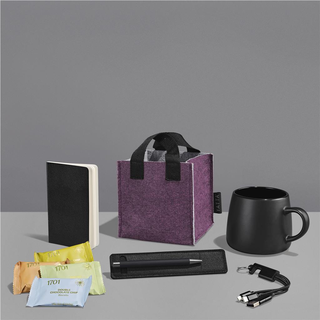Yatta Goal Getter Hamper ZA Desk Drop Hampers,Unisex Hampers,Tech Hampers Mirelle Leather and Lifestyle