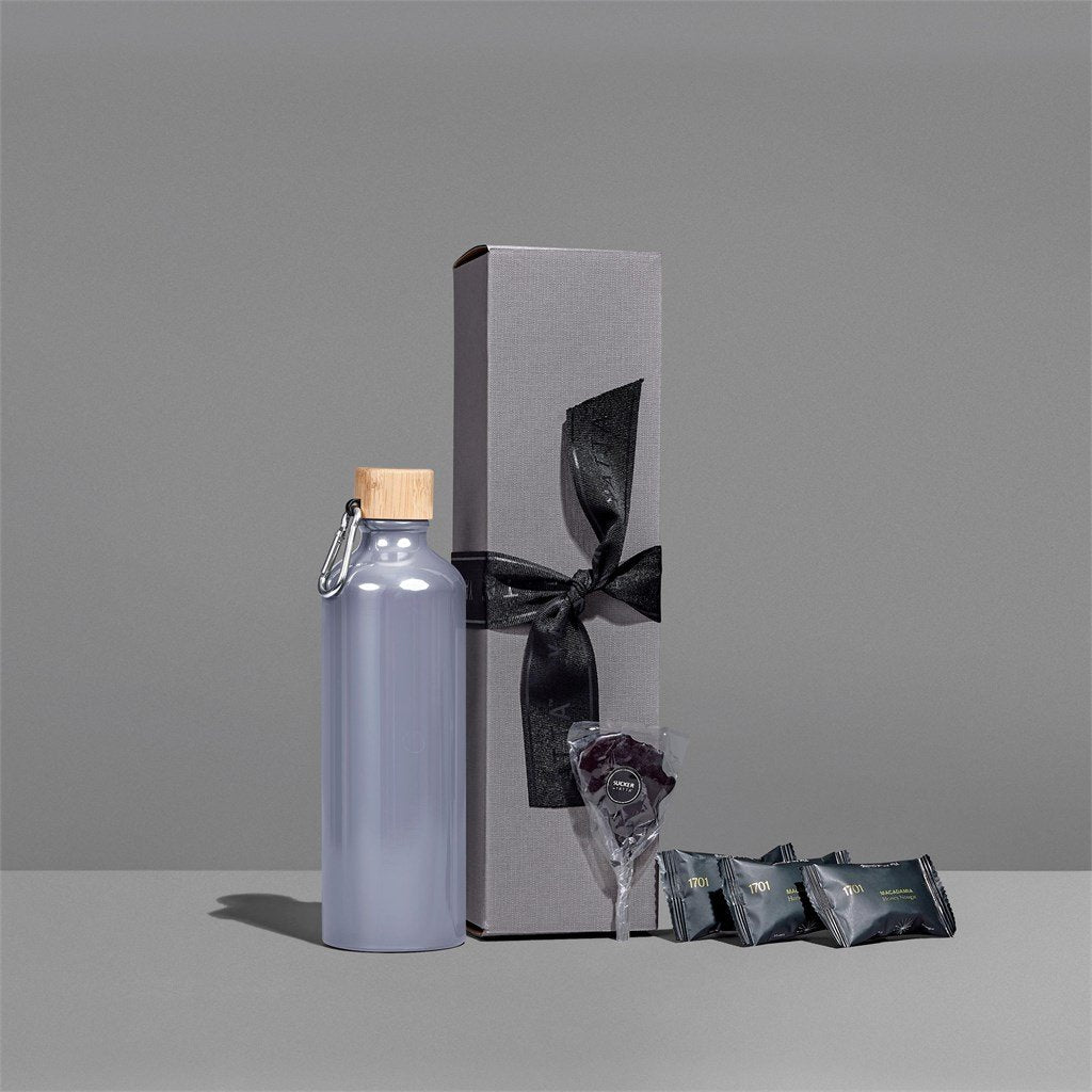 Yatta Mini Marvels Hamper ZA Desk Drop Hampers Mirelle Leather and Lifestyle