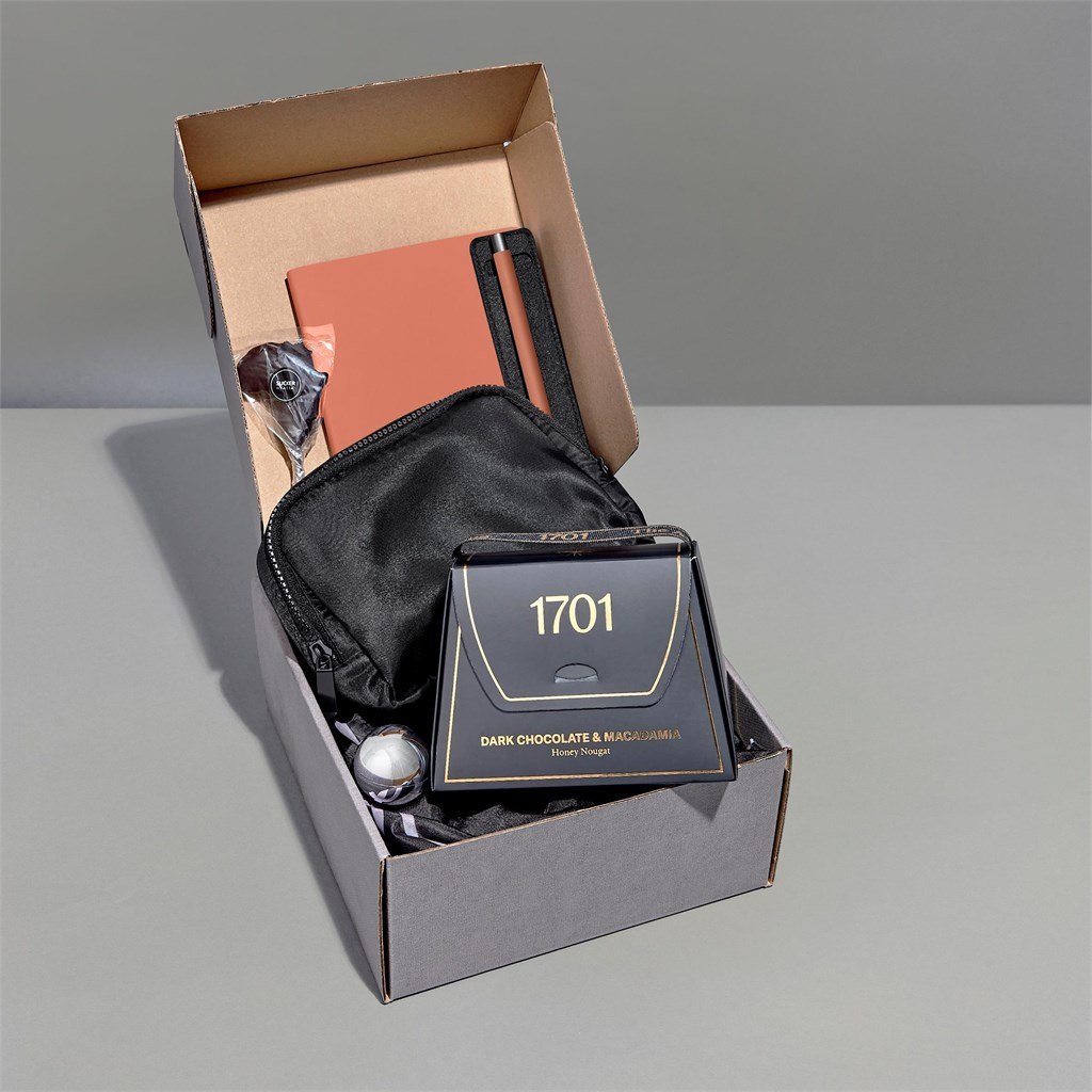 Yatta Simple Luxuries Hamper ZA Ladies Hampers Mirelle Leather and Lifestyle