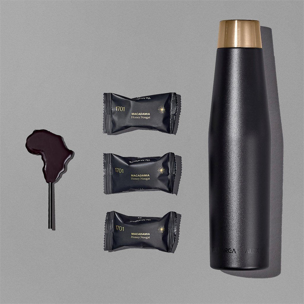 Yatta Subtly Stylish Hamper ZA Desk Drop Hampers Mirelle Leather and Lifestyle
