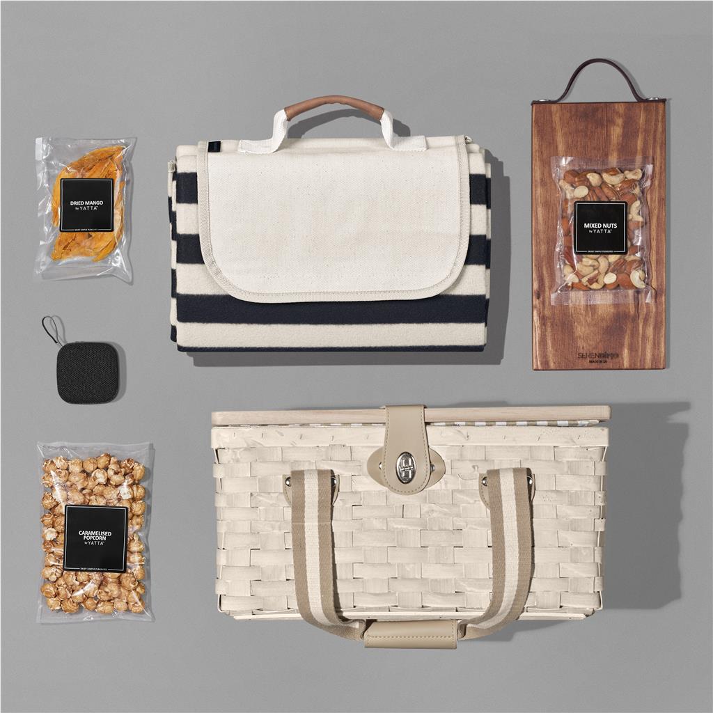 Yatta Together Treasures Hamper ZA Premium Hampers,Outdoor Hampers Mirelle Leather and Lifestyle