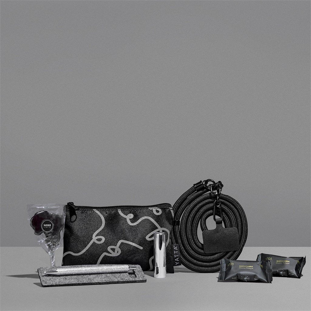 Yatta Wee Wonder Hamper ZA Desk Drop Hampers,Ladies Hampers Mirelle Leather and Lifestyle