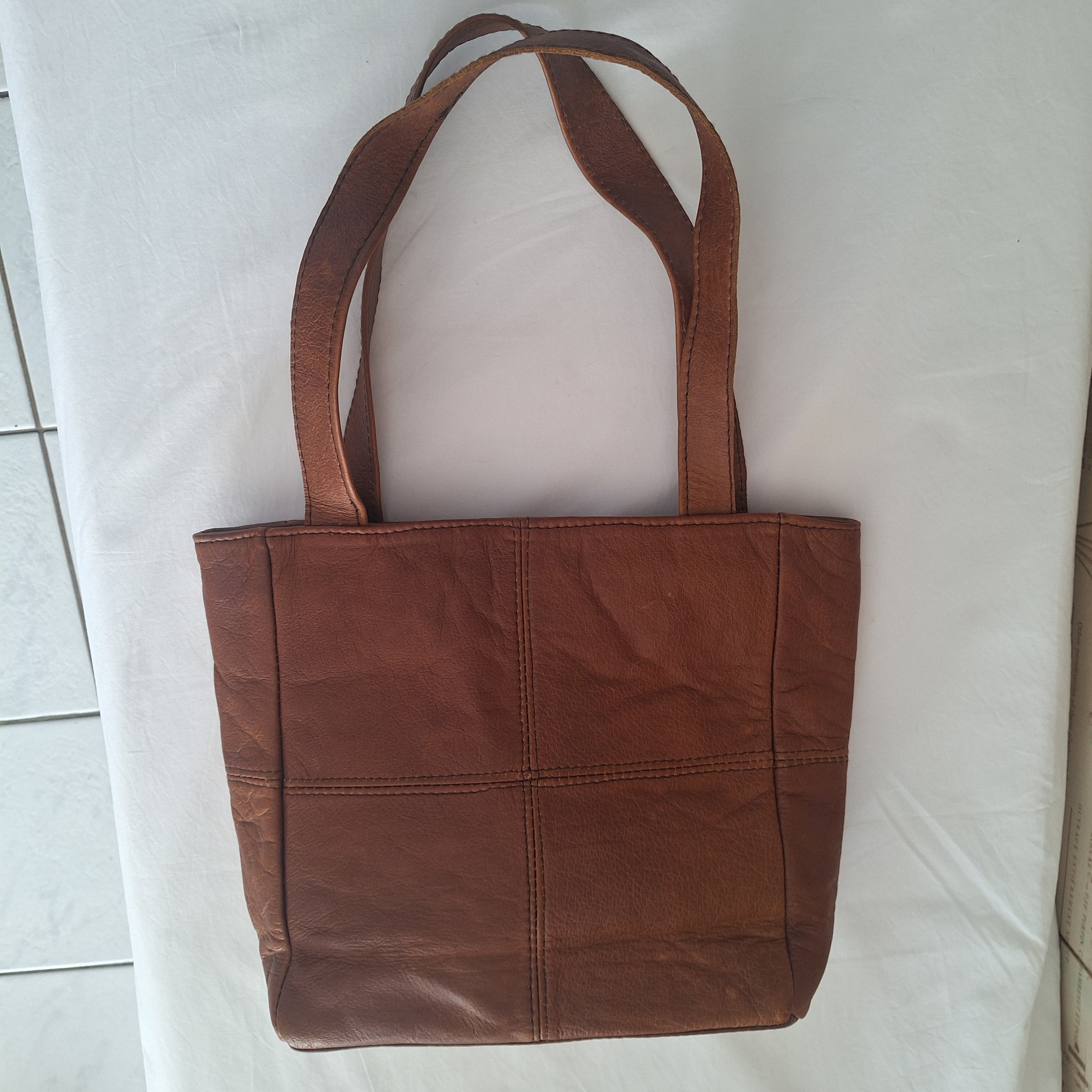 Genuine Leather Classic Shopper Handbag - Medium | MIRELLE - STOCK ROOM SALE MIRELLE