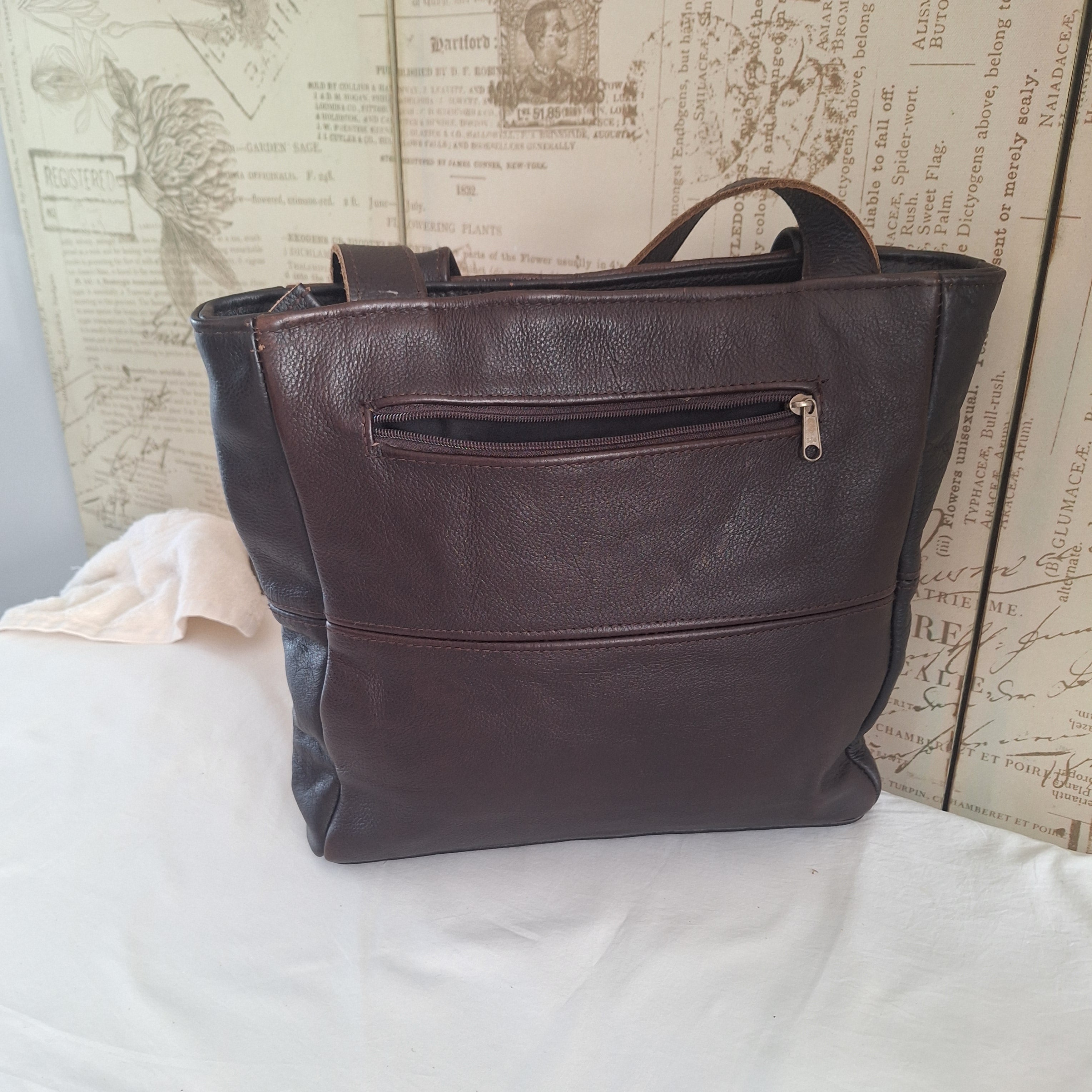 Mirelle Shopper Shoulder Handbag With Outside Zipped Pocket | Genuine Leather - Brown | Stock Room Sale MIRELLE
