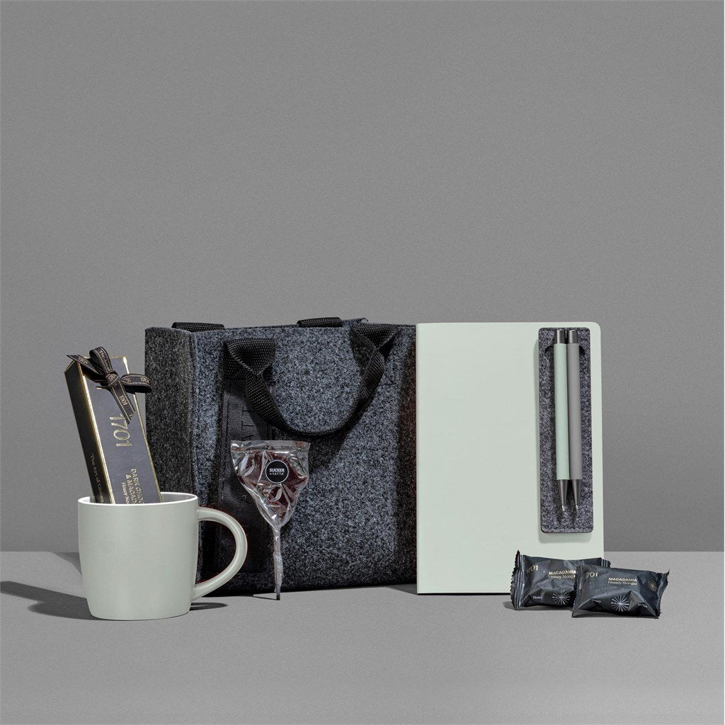 Yatta Vogue Vibes Hamper - Mirelle Leather and Lifestyle