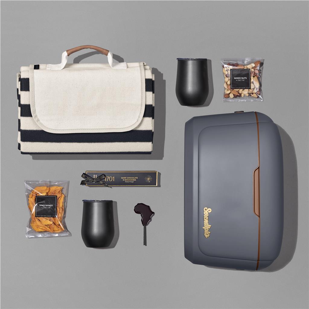 Yatta Outdoor Indulgence Hamper - Mirelle Leather and Lifestyle