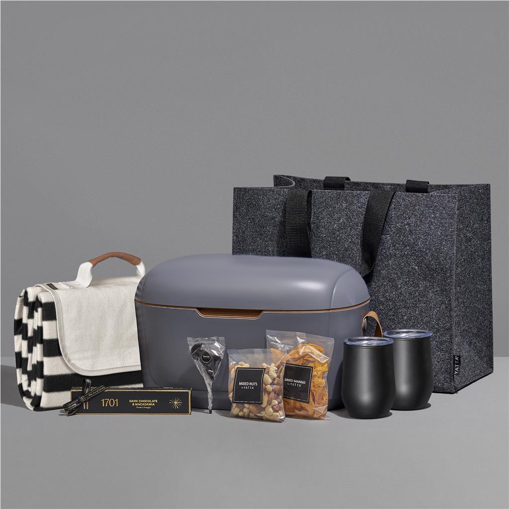 Yatta Outdoor Indulgence Hamper - Mirelle Leather and Lifestyle