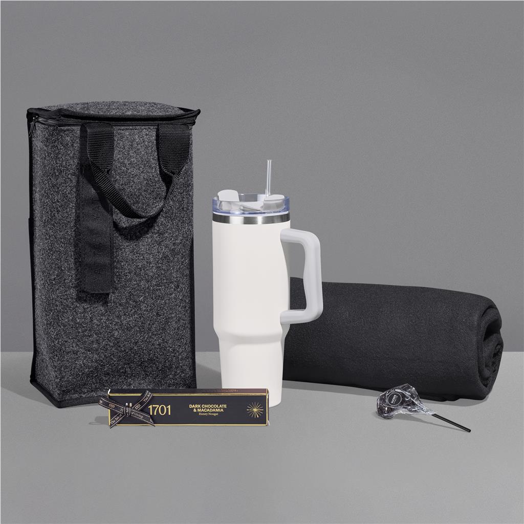 Yatta Warm Wishes Hamper - Mirelle Leather and Lifestyle