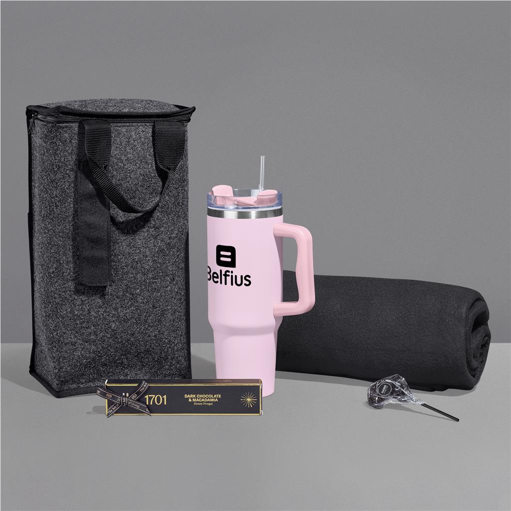 Yatta Warm Wishes Hamper - Mirelle Leather and Lifestyle
