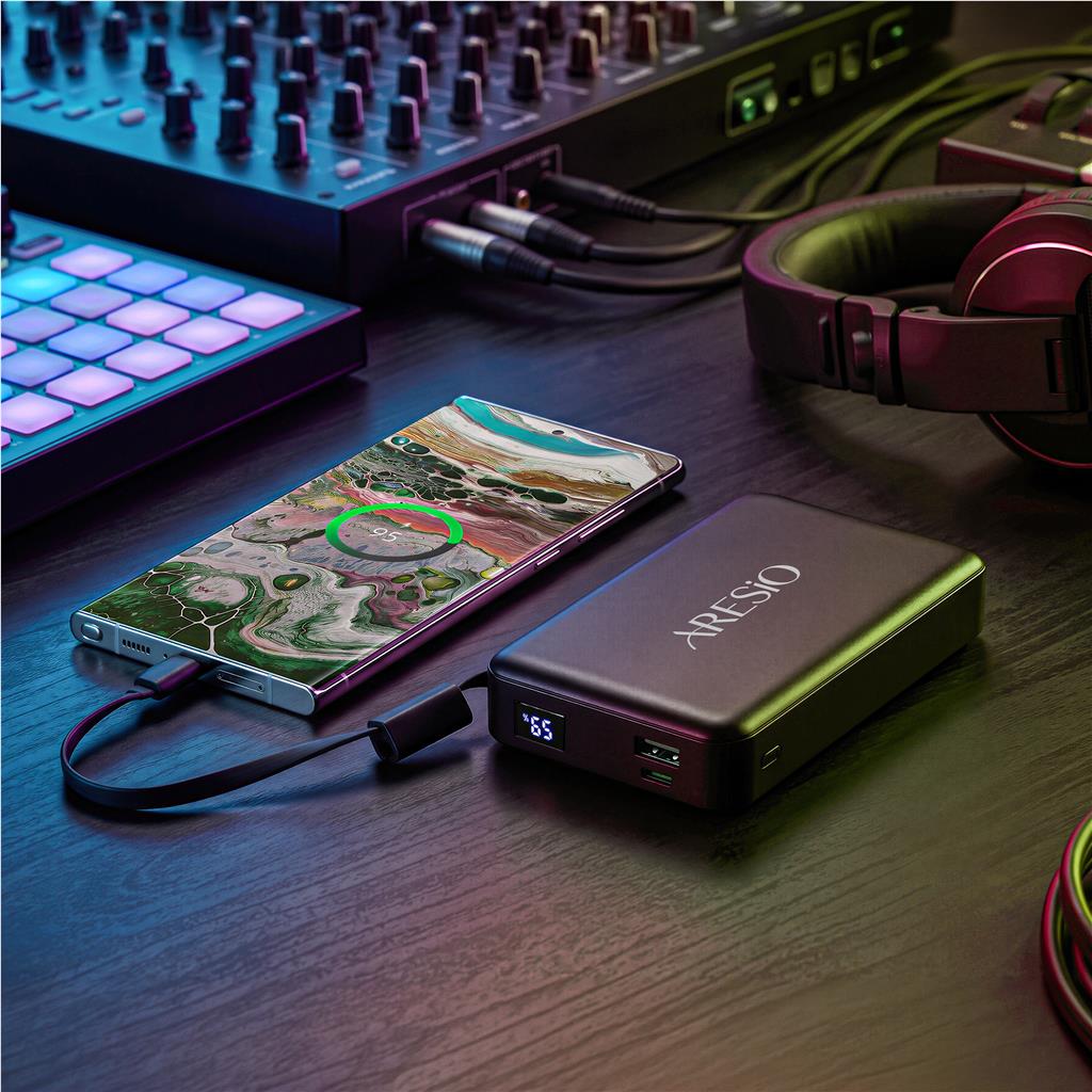 Swiss Cougar Salzburg Fast Charge 65W PD & QC Power Bank - 15 000mAh