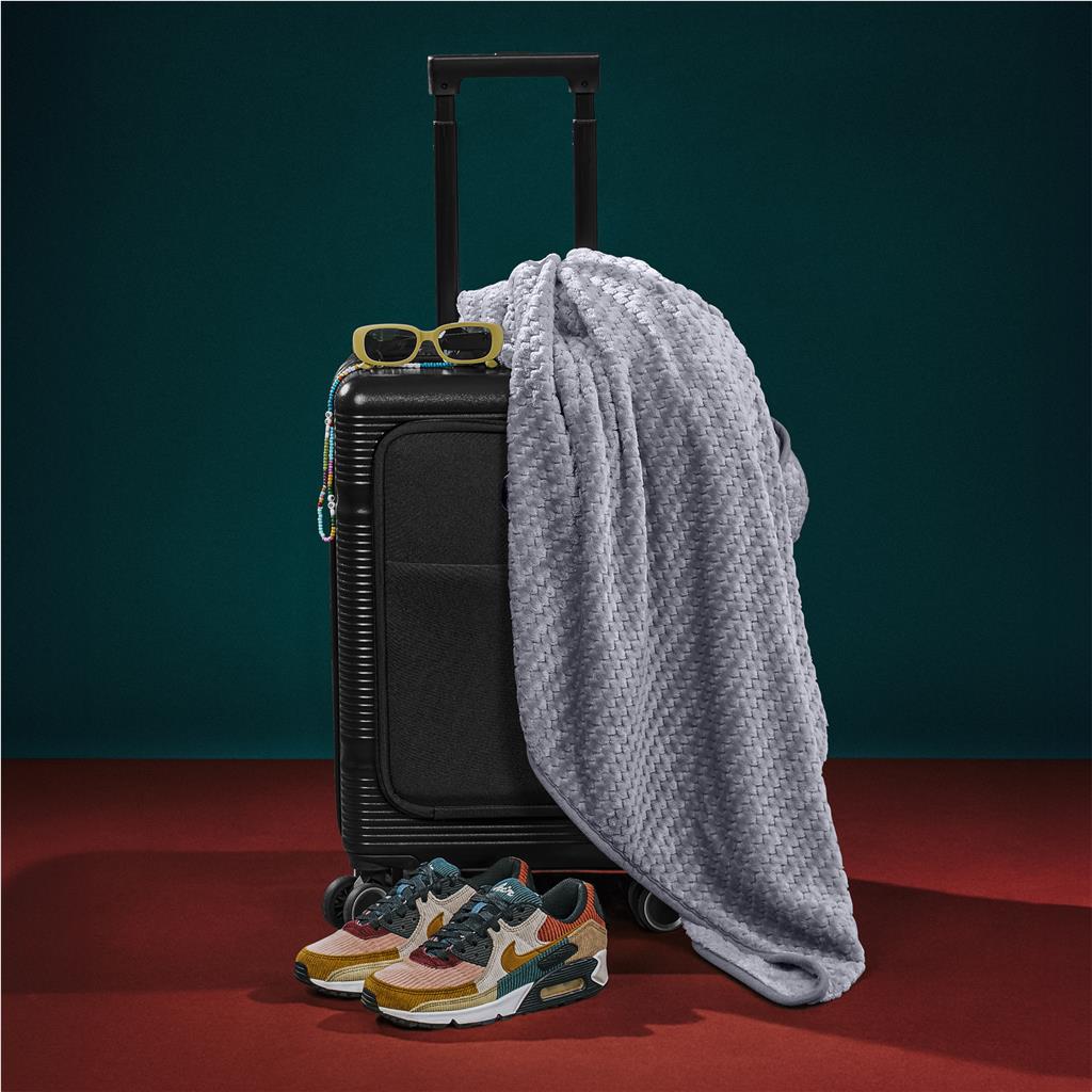 Serendipio Cozytrip Travel Blanket & Pillow - Mirelle Leather and Lifestyle