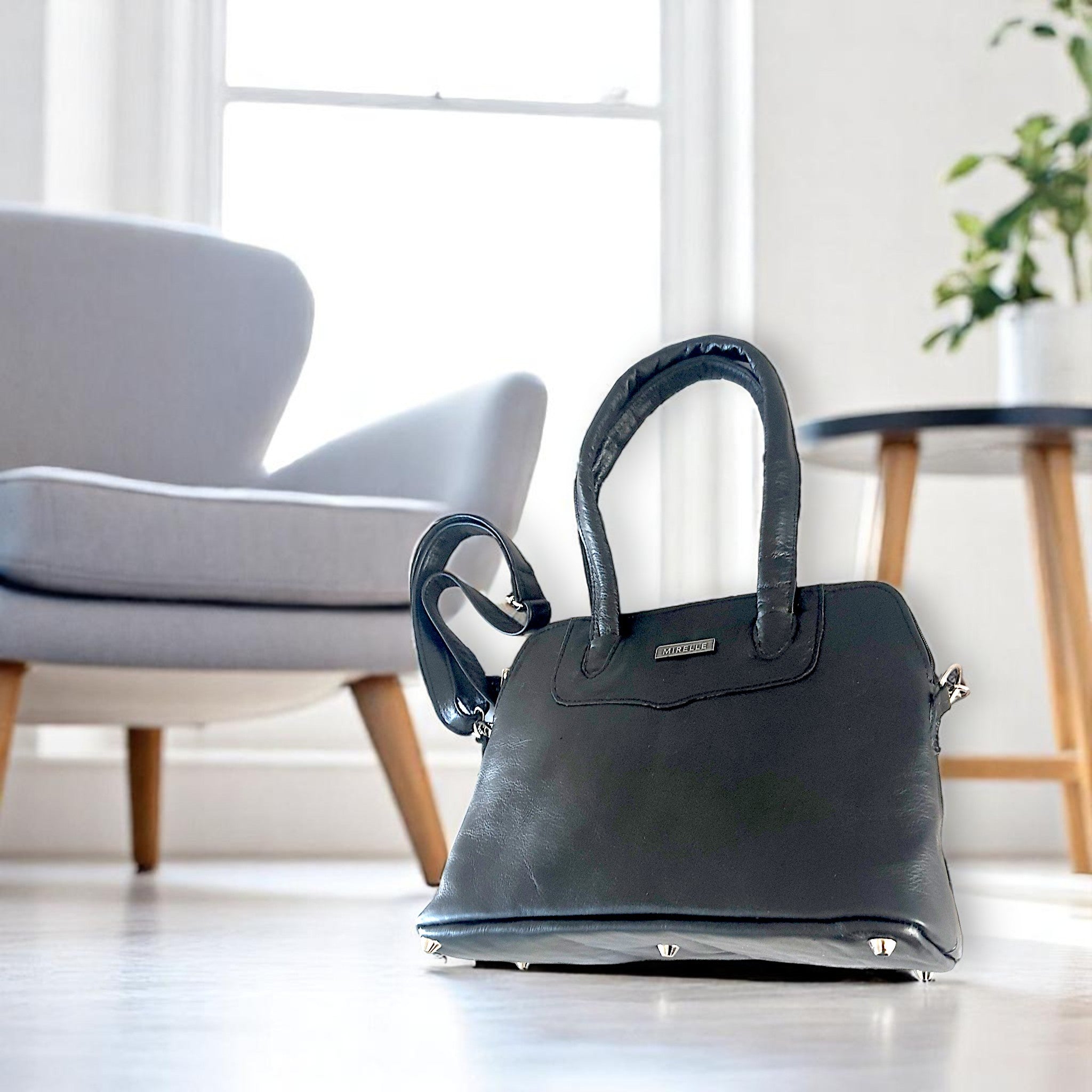 Leather Tote Handbag With Protective Feet - Framed Shape | MIRELLE ZA Tote Handbag Mirelle Leather and Lifestyle