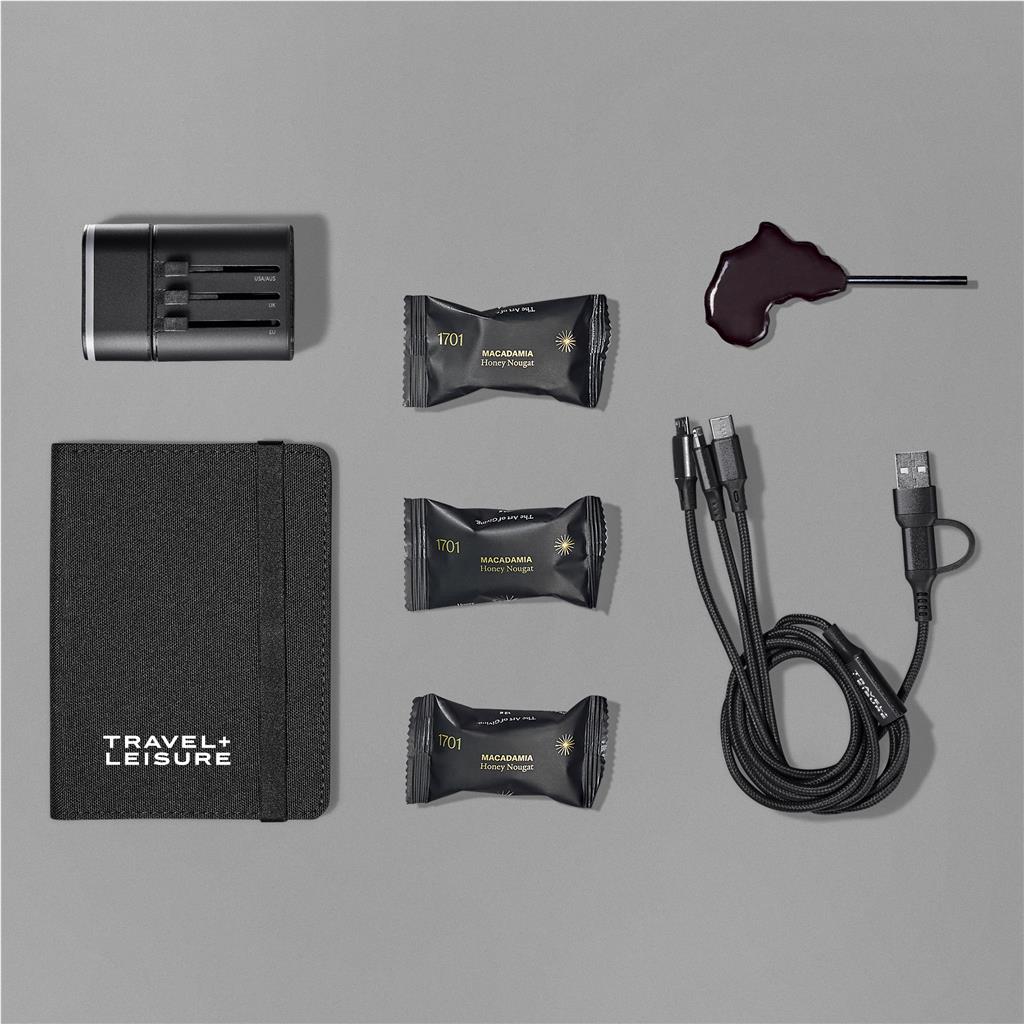 Yatta Expedition Essentials Hamper ZA Unisex Hampers,Tech Hampers Mirelle Leather and Lifestyle
