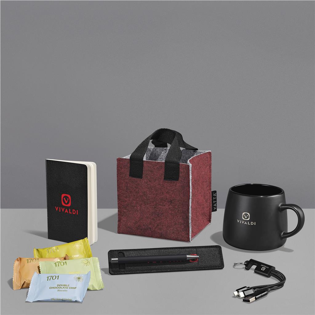 Yatta Goal Getter Hamper ZA Desk Drop Hampers,Unisex Hampers,Tech Hampers Mirelle Leather and Lifestyle