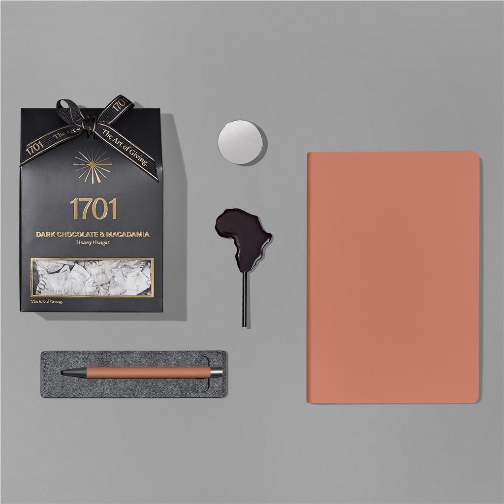 Yatta Pretty Possessions Hamper ZA Ladies Hampers Mirelle Leather and Lifestyle