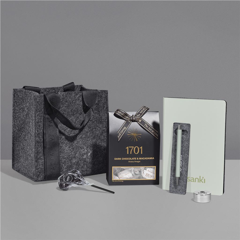 Yatta Pretty Possessions Hamper ZA Ladies Hampers Mirelle Leather and Lifestyle
