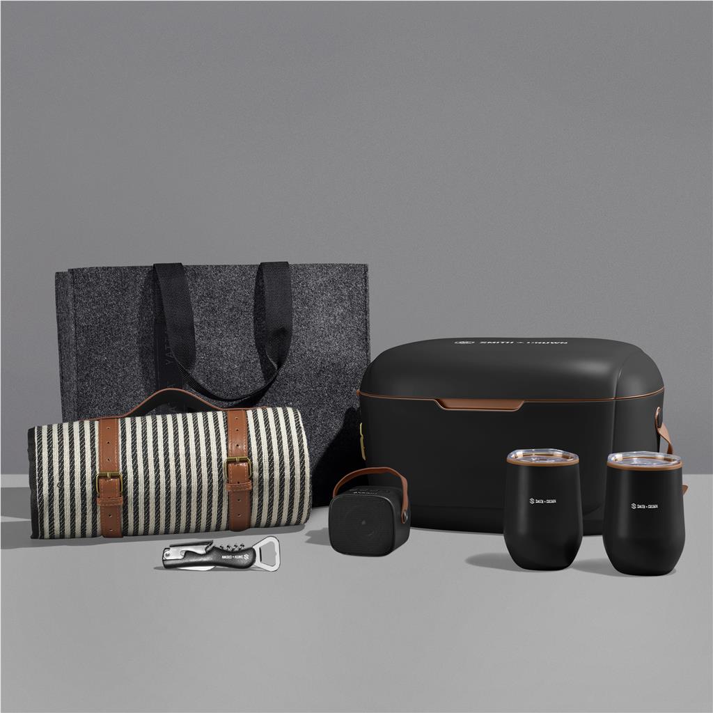 Yatta Serenity Set Hamper ZA Premium Hampers,Outdoor Hampers Mirelle Leather and Lifestyle