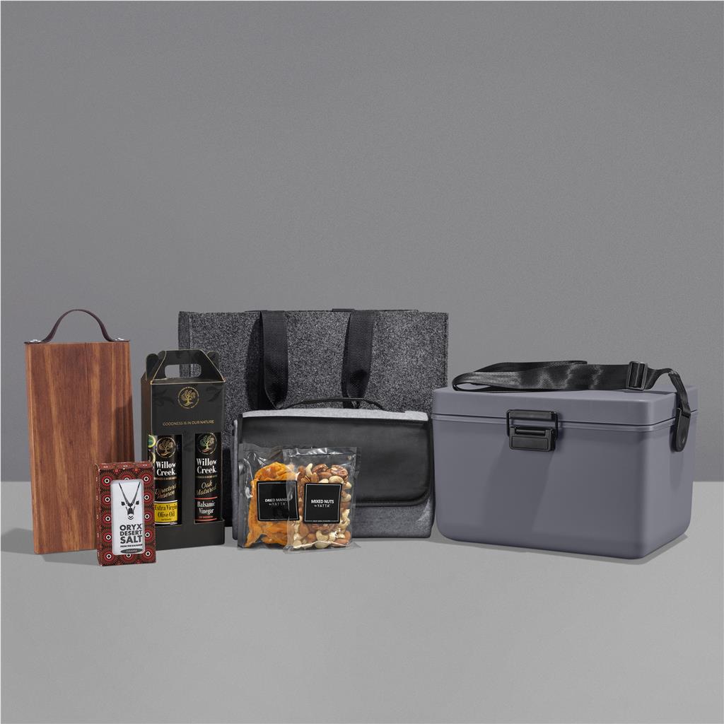 Yatta Trailside Treasure Hamper ZA Premium Hampers,Outdoor Hampers Mirelle Leather and Lifestyle