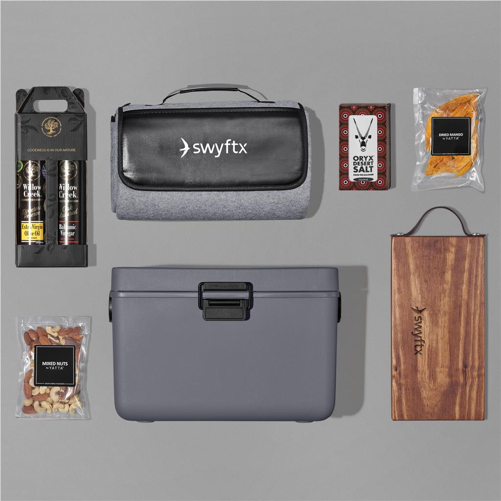Yatta Trailside Treasure Hamper ZA Premium Hampers,Outdoor Hampers Mirelle Leather and Lifestyle