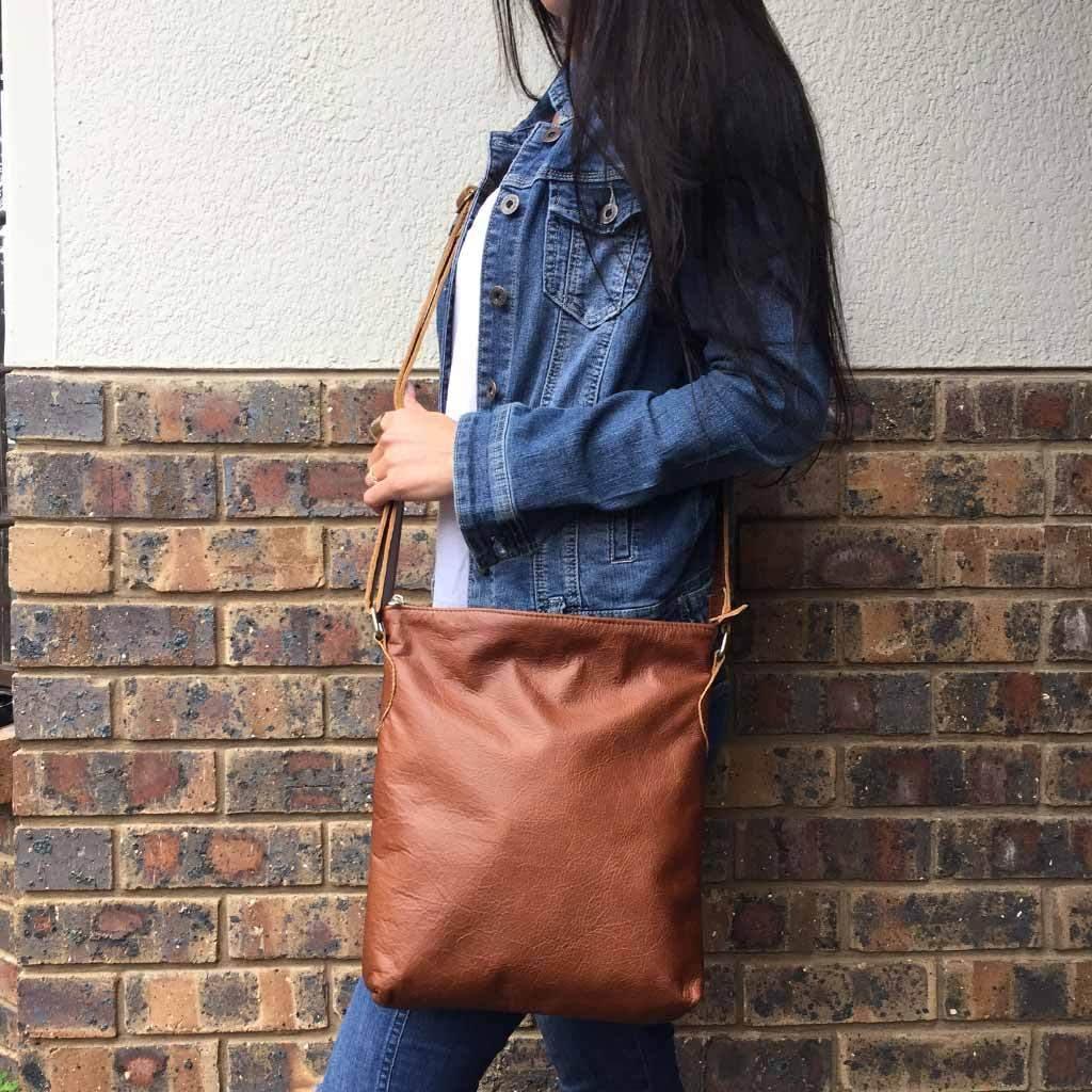 Genuine Leather Ladies Leather Everyday Messenger Handbag | MIRELLE ZA Crossbody Handbag Mirelle Leather and Lifestyle